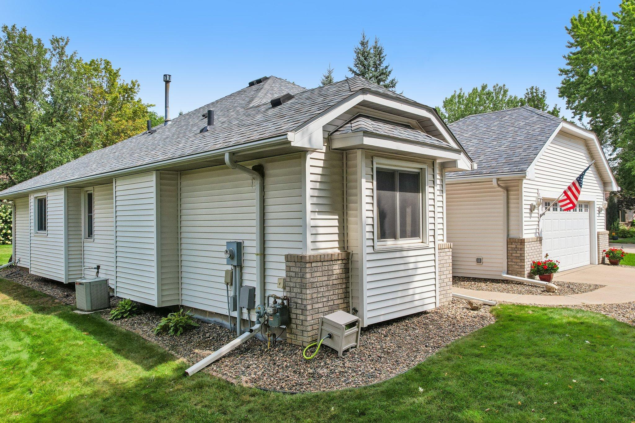 961 Coneflower Court Property Photo 49