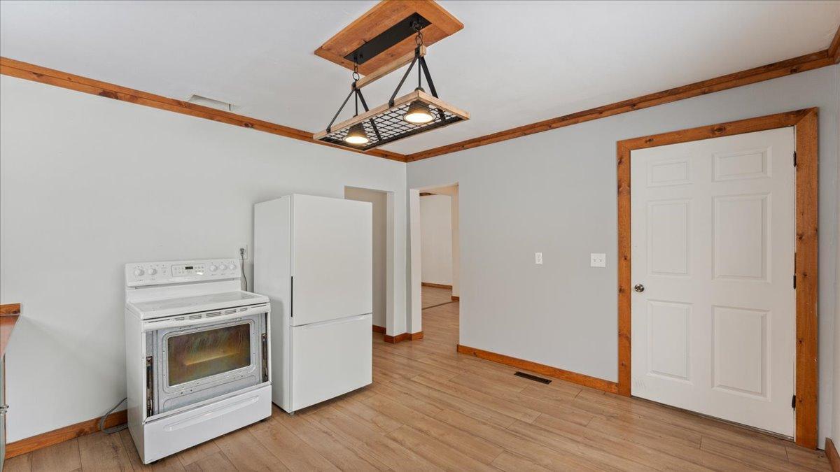 604 Atlantic Avenue N Property Photo 8