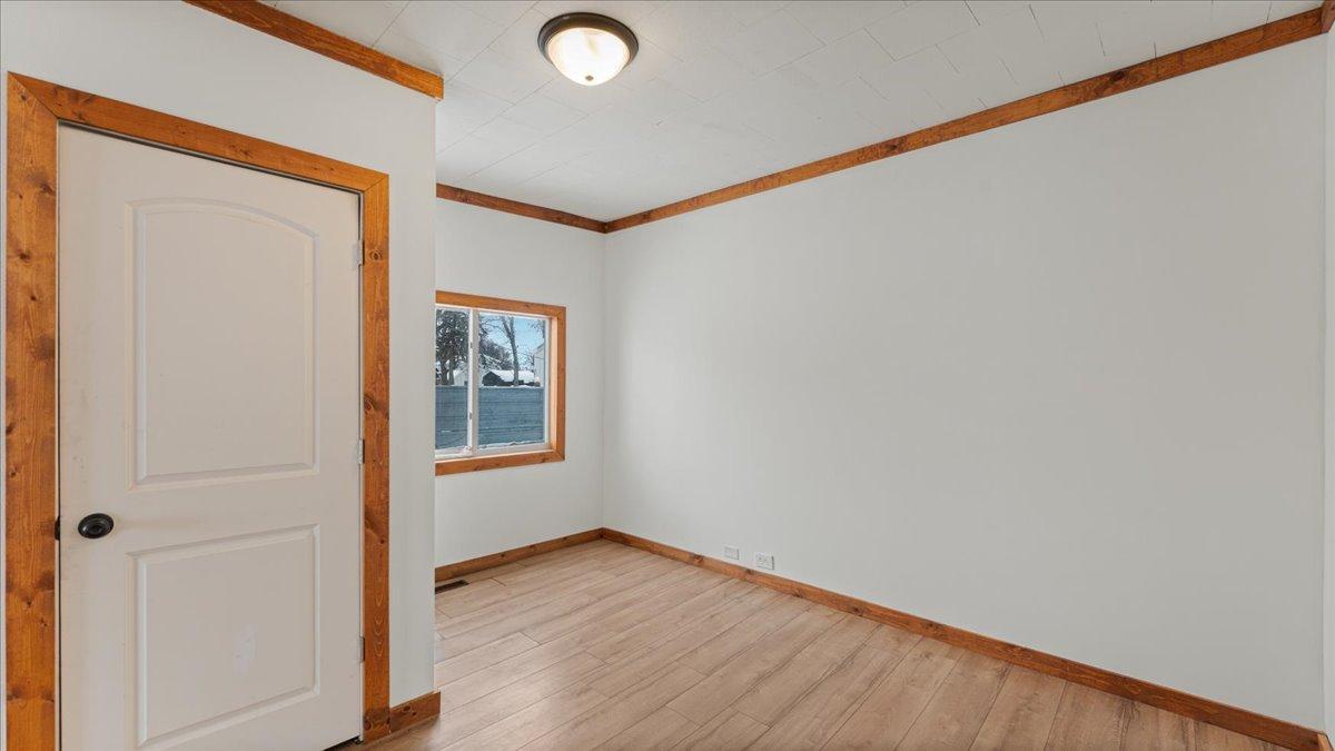 604 Atlantic Avenue N Property Photo 11