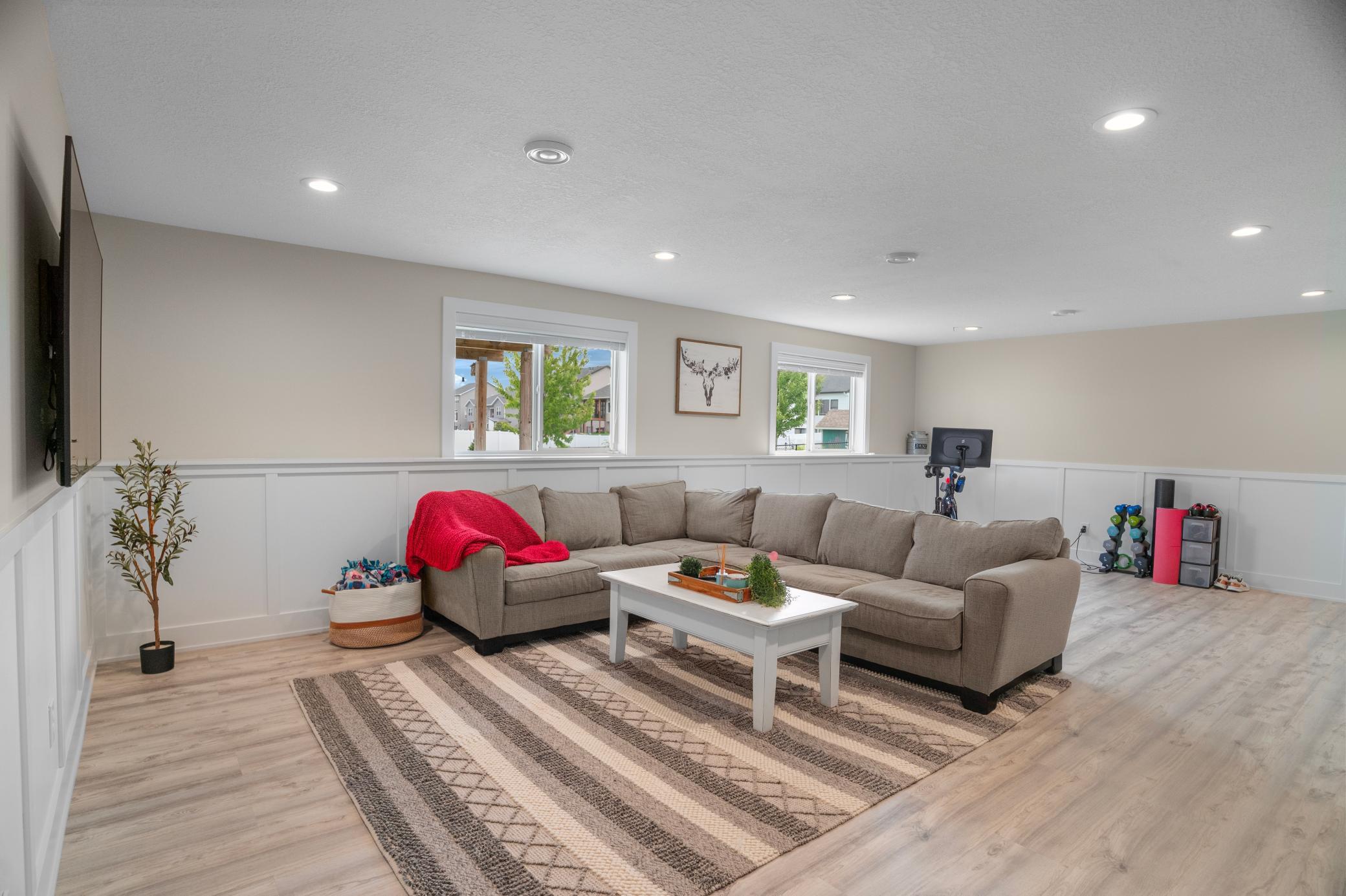 12370 Fletcher Drive Property Photo 32