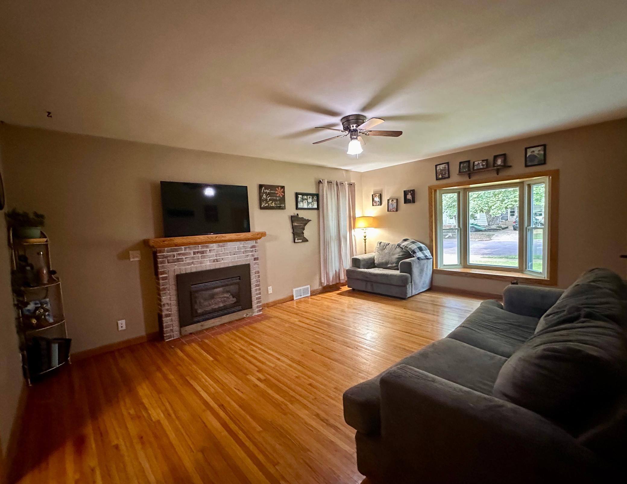 2934 Oak Avenue Property Photo 8