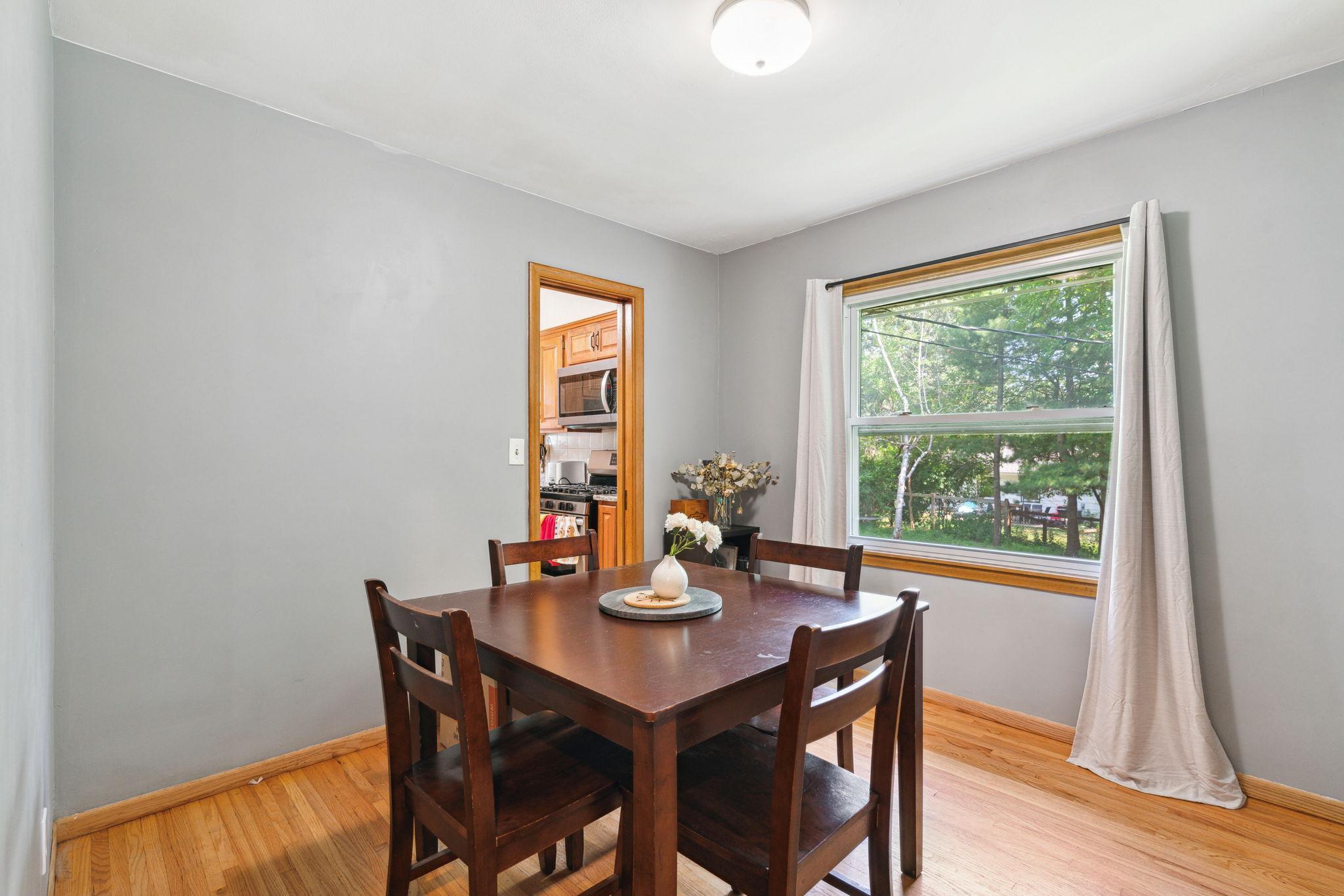 6819 Eliot View Road Property Photo 4