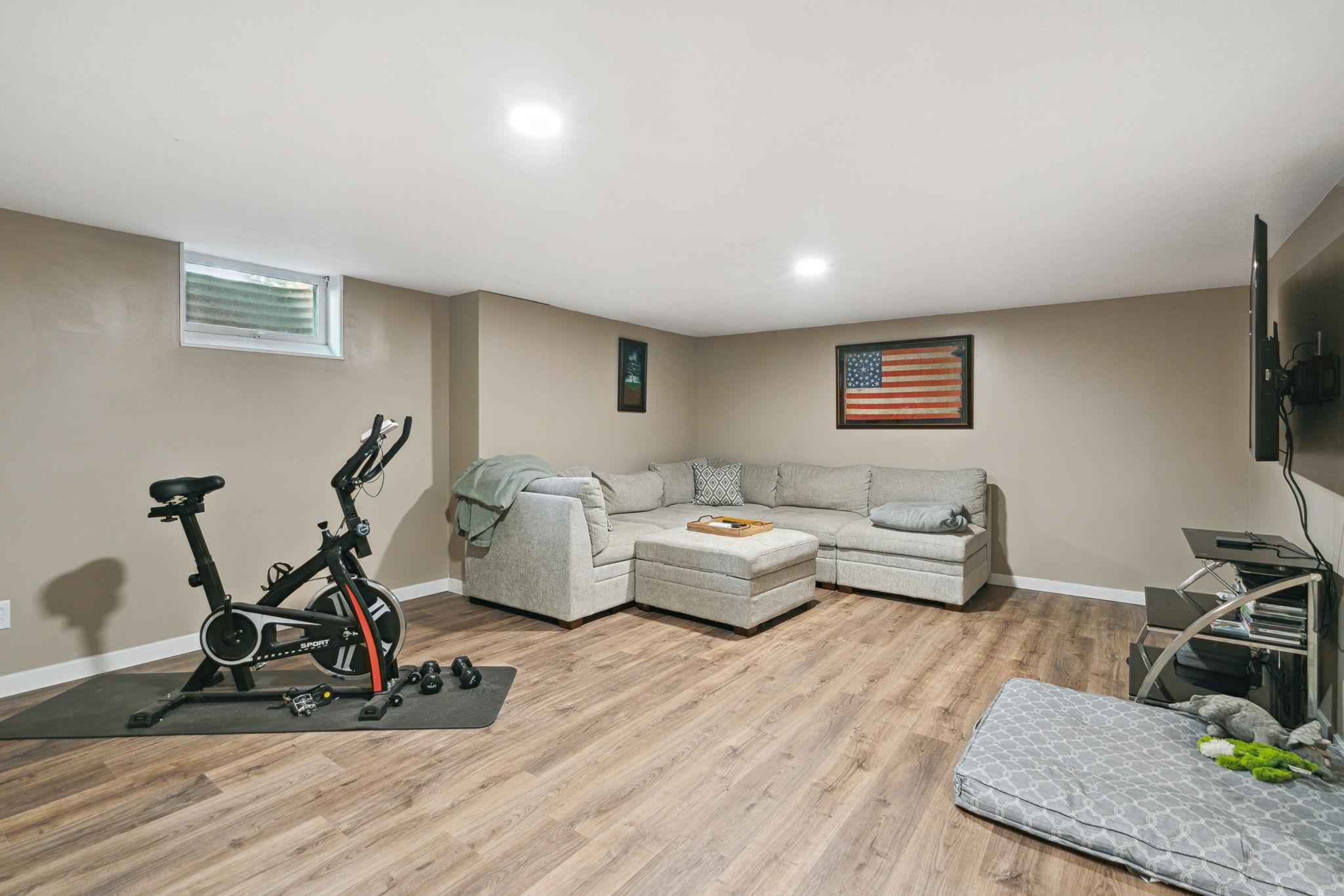 6819 Eliot View Road Property Photo 15