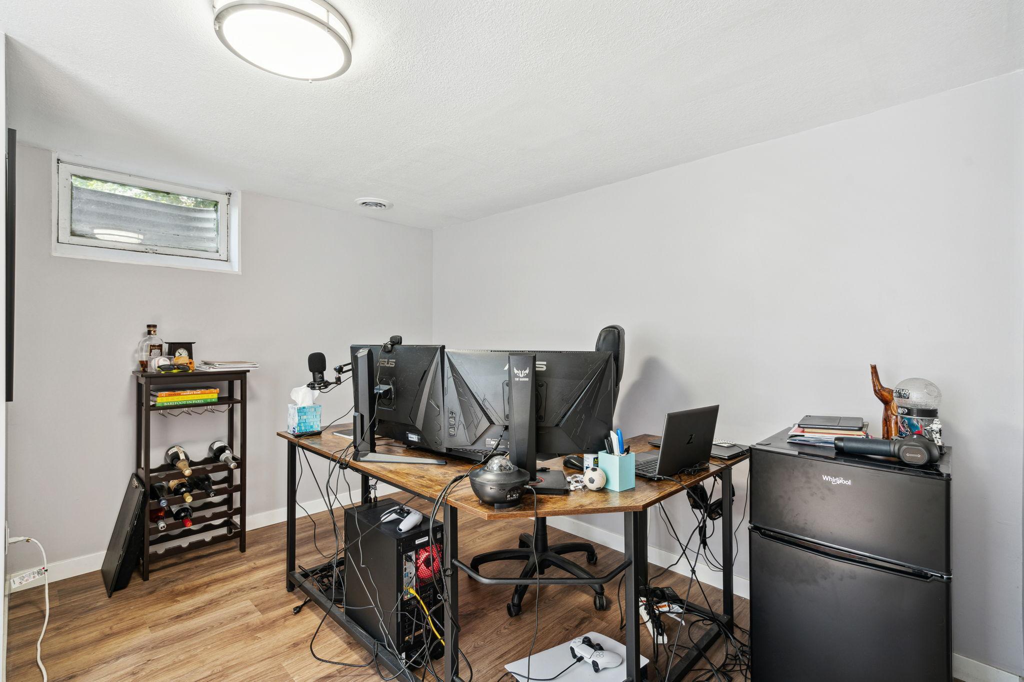 6819 Eliot View Road Property Photo 17
