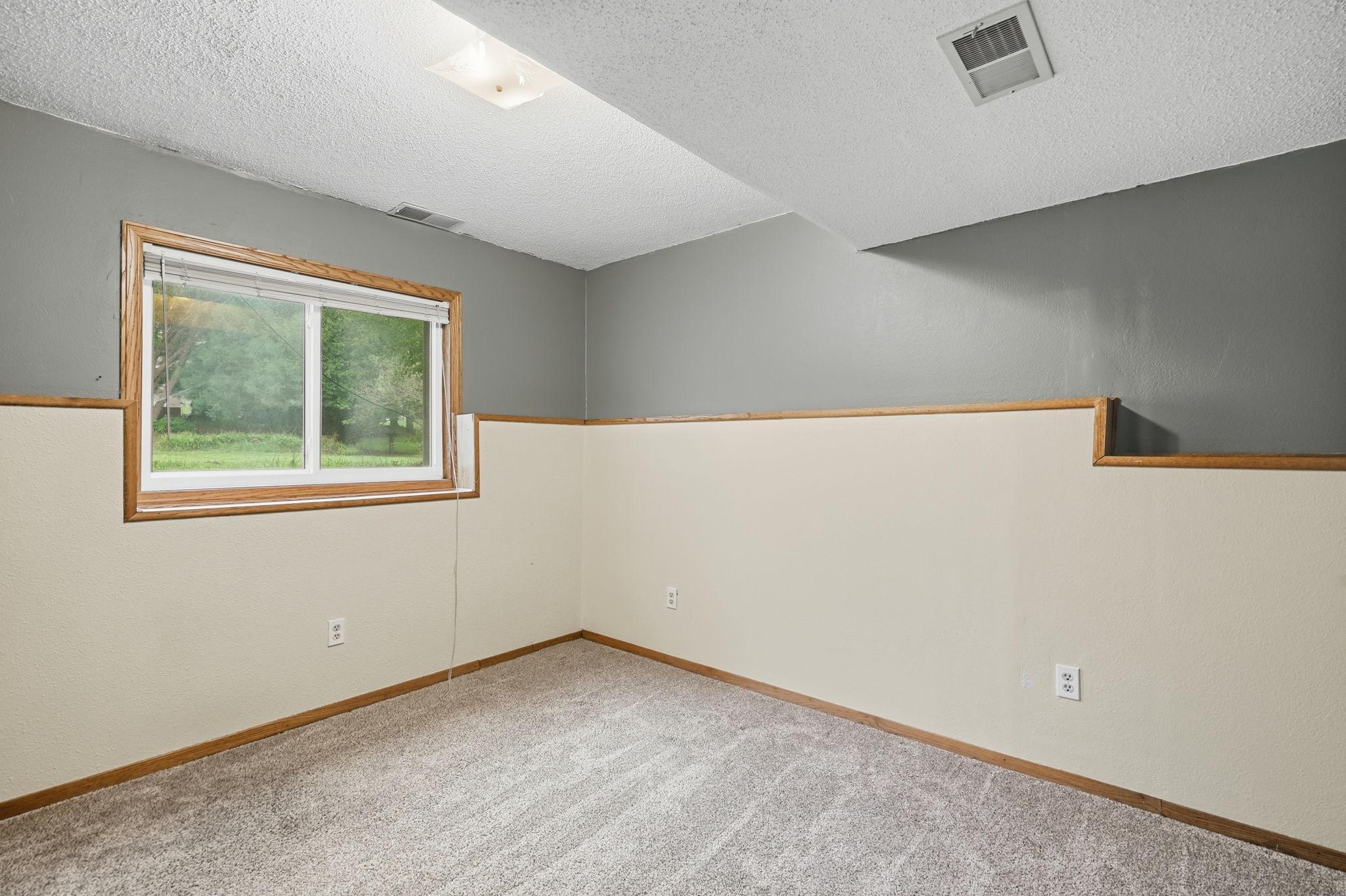 1827 Haller Way Property Photo 29