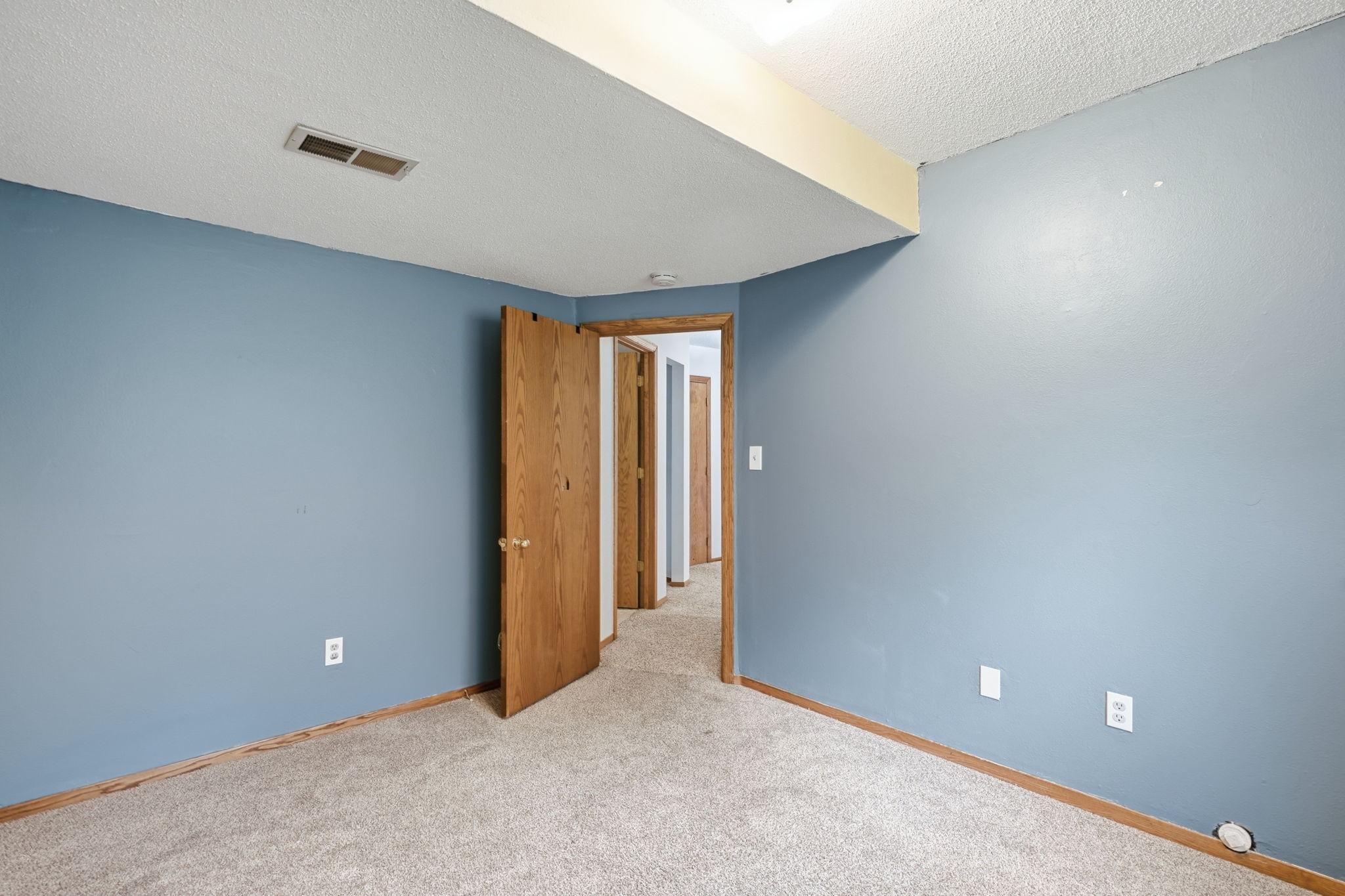 1827 Haller Way Property Photo 30
