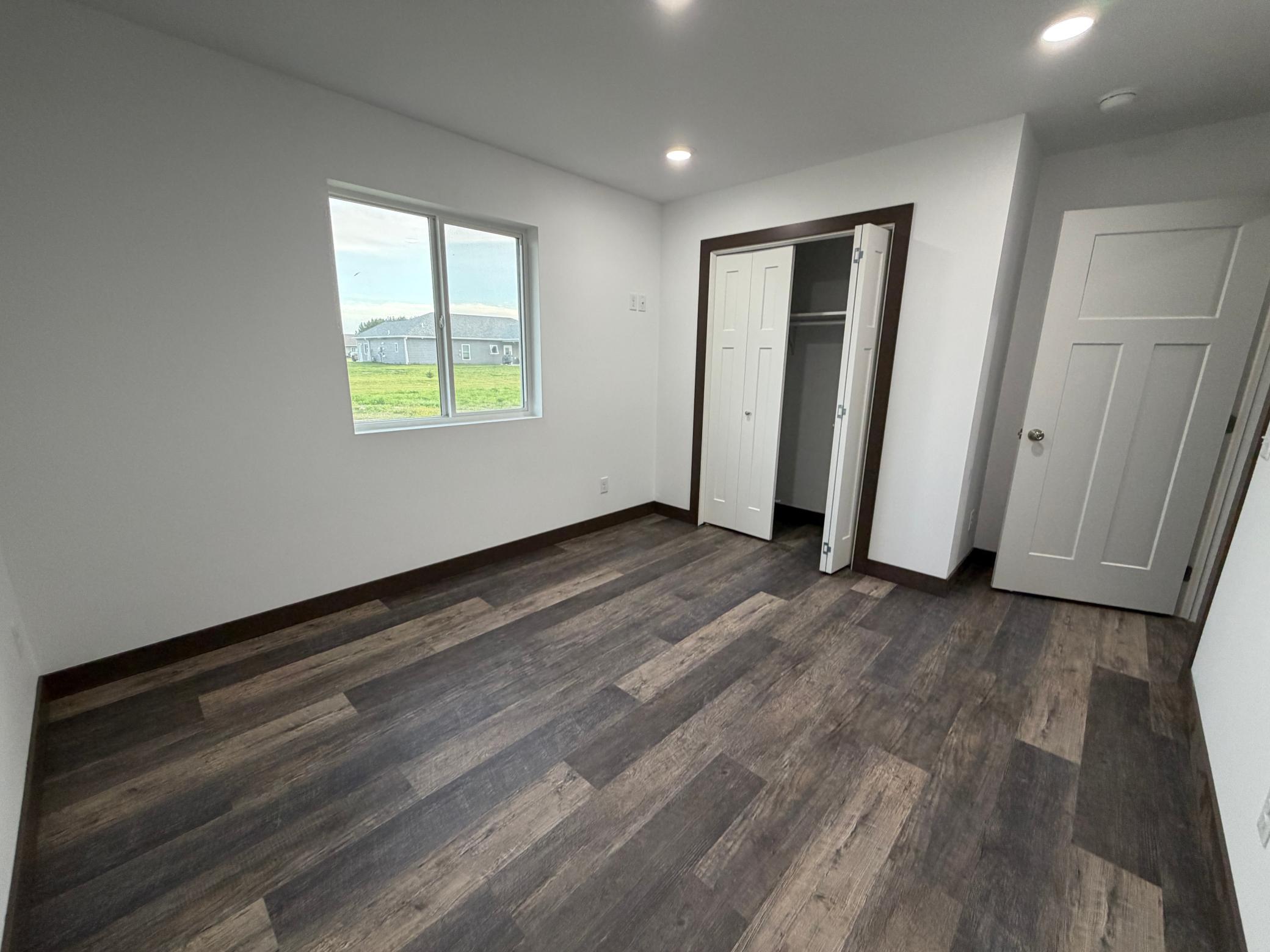 100 Oak Crest Blvd Property Photo 17