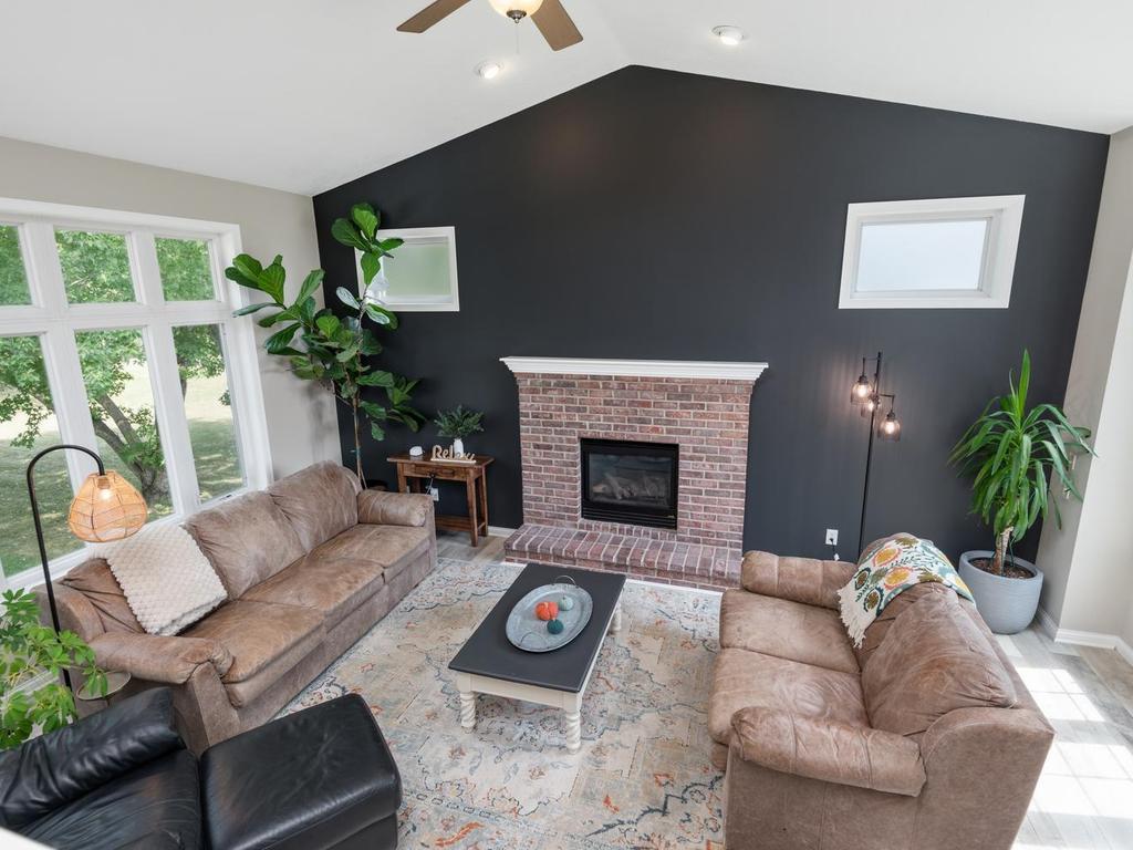 11860 37th Street Ne Property Photo 20