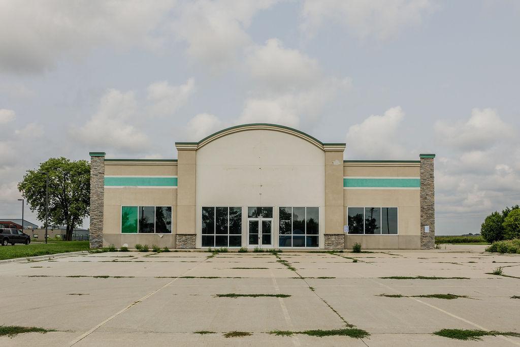 2505 E Highway 7 Property Photo 20