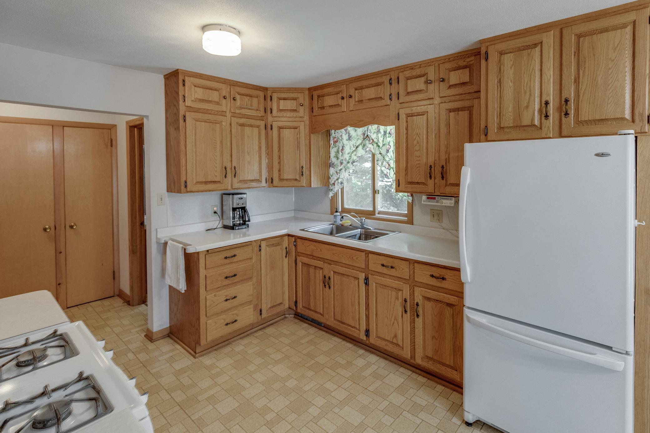4205 Ogema Point Drive Nw Property Photo 10