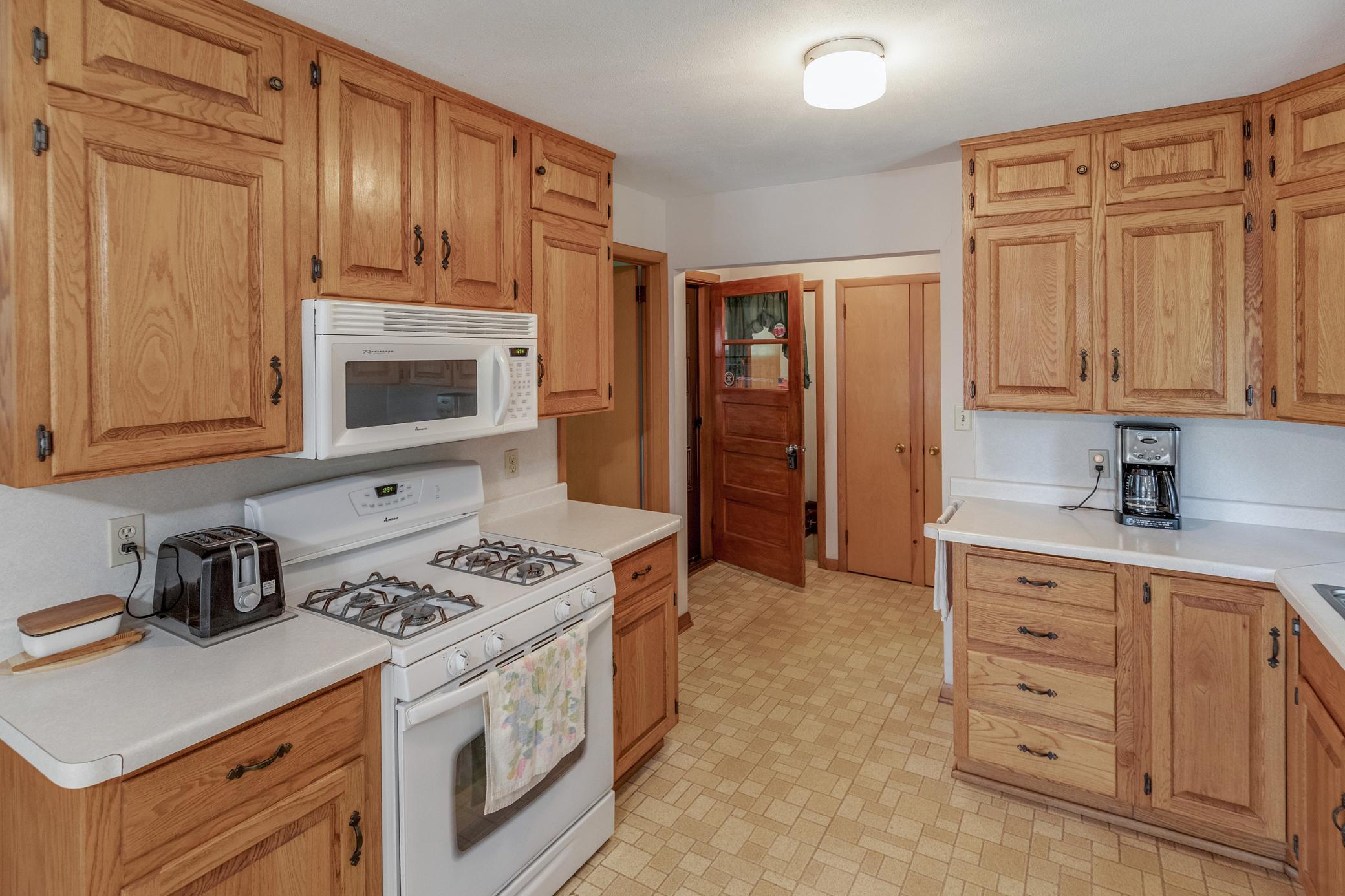 4205 Ogema Point Drive Nw Property Photo 11