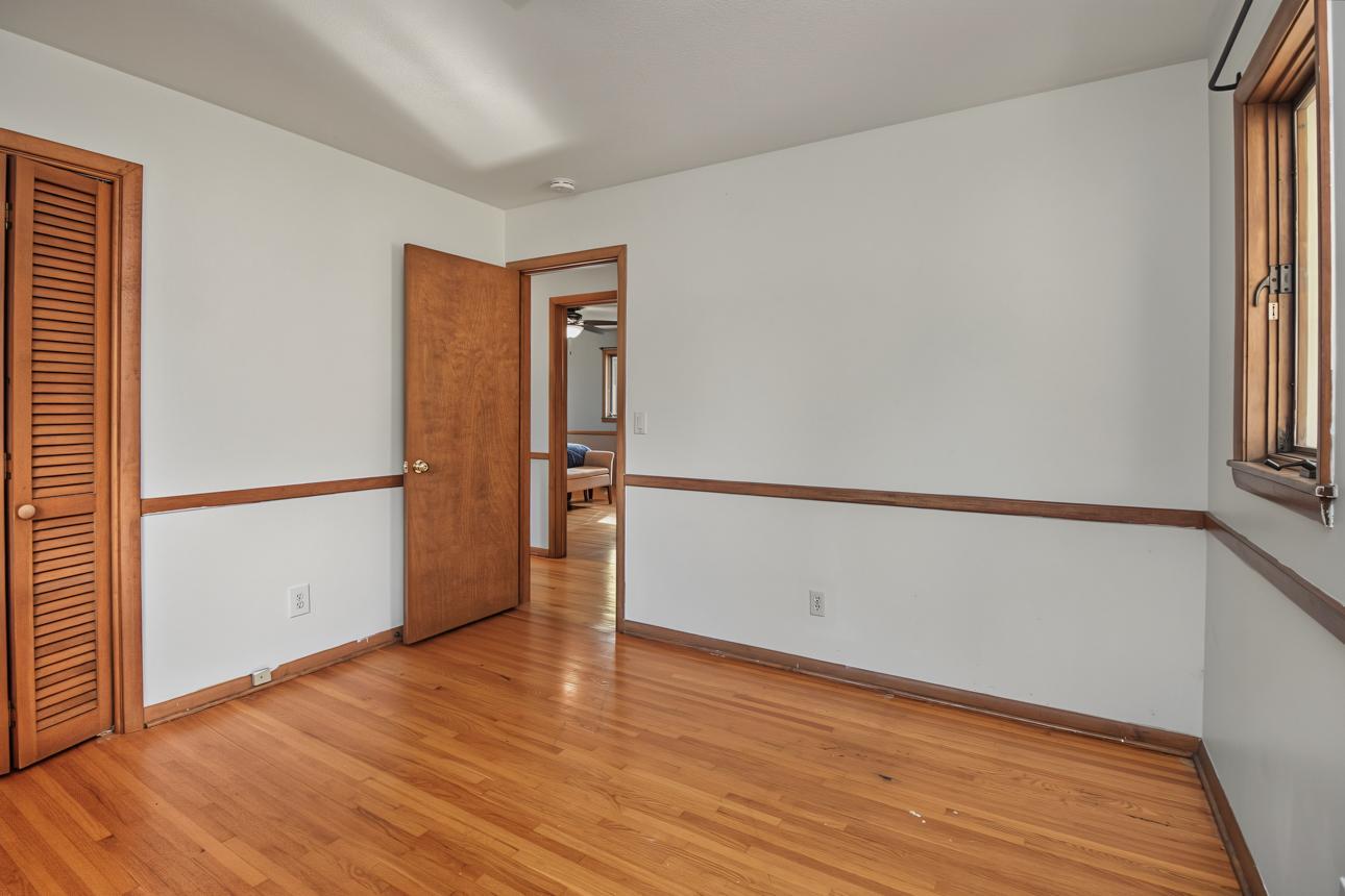 6700 Hillside Lane Property Photo 27