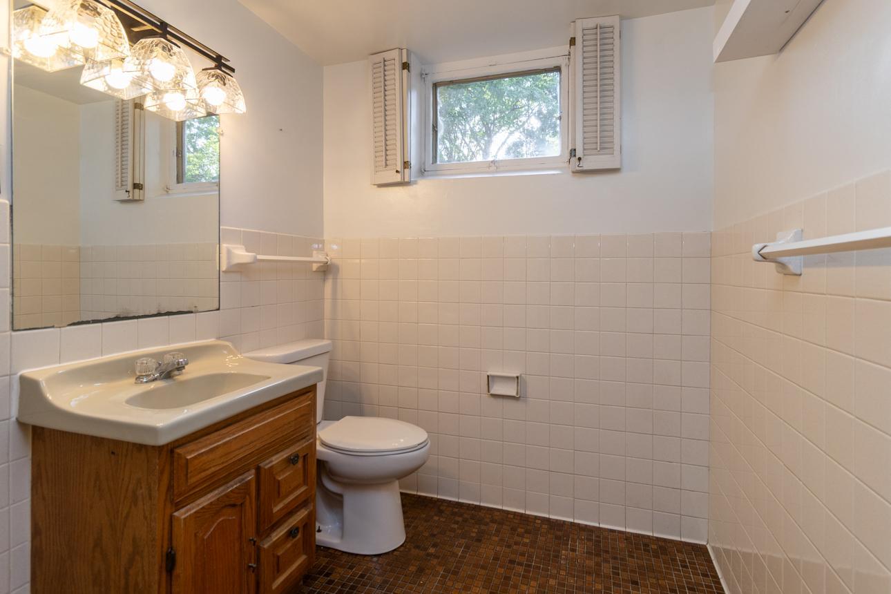 6700 Hillside Lane Property Photo 37