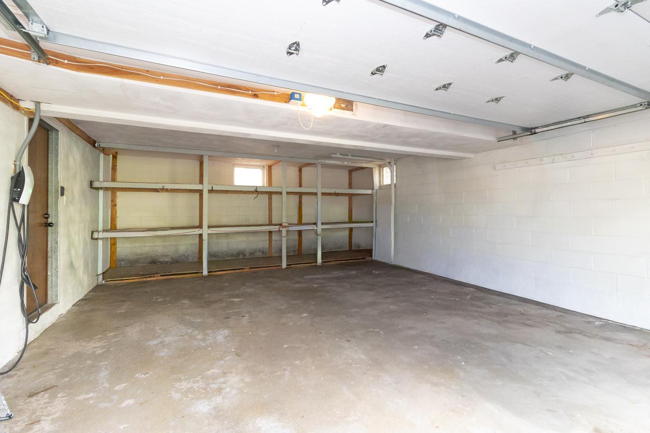 6700 Hillside Lane Property Photo 43