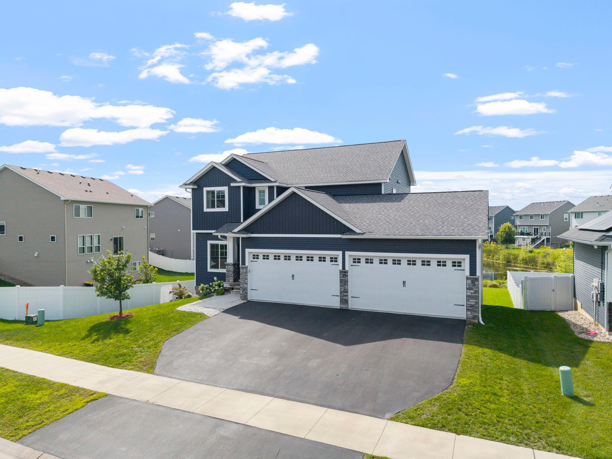 17847 Eclipse Avenue Property Photo 4