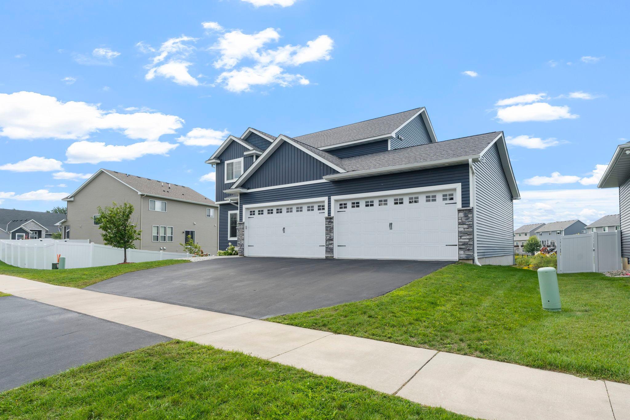 17847 Eclipse Avenue Property Photo 12