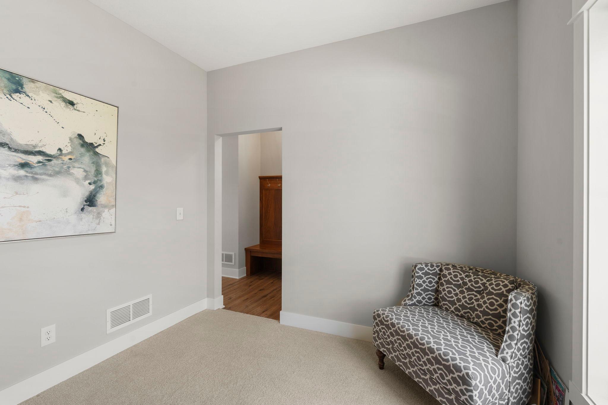 17847 Eclipse Avenue Property Photo 18