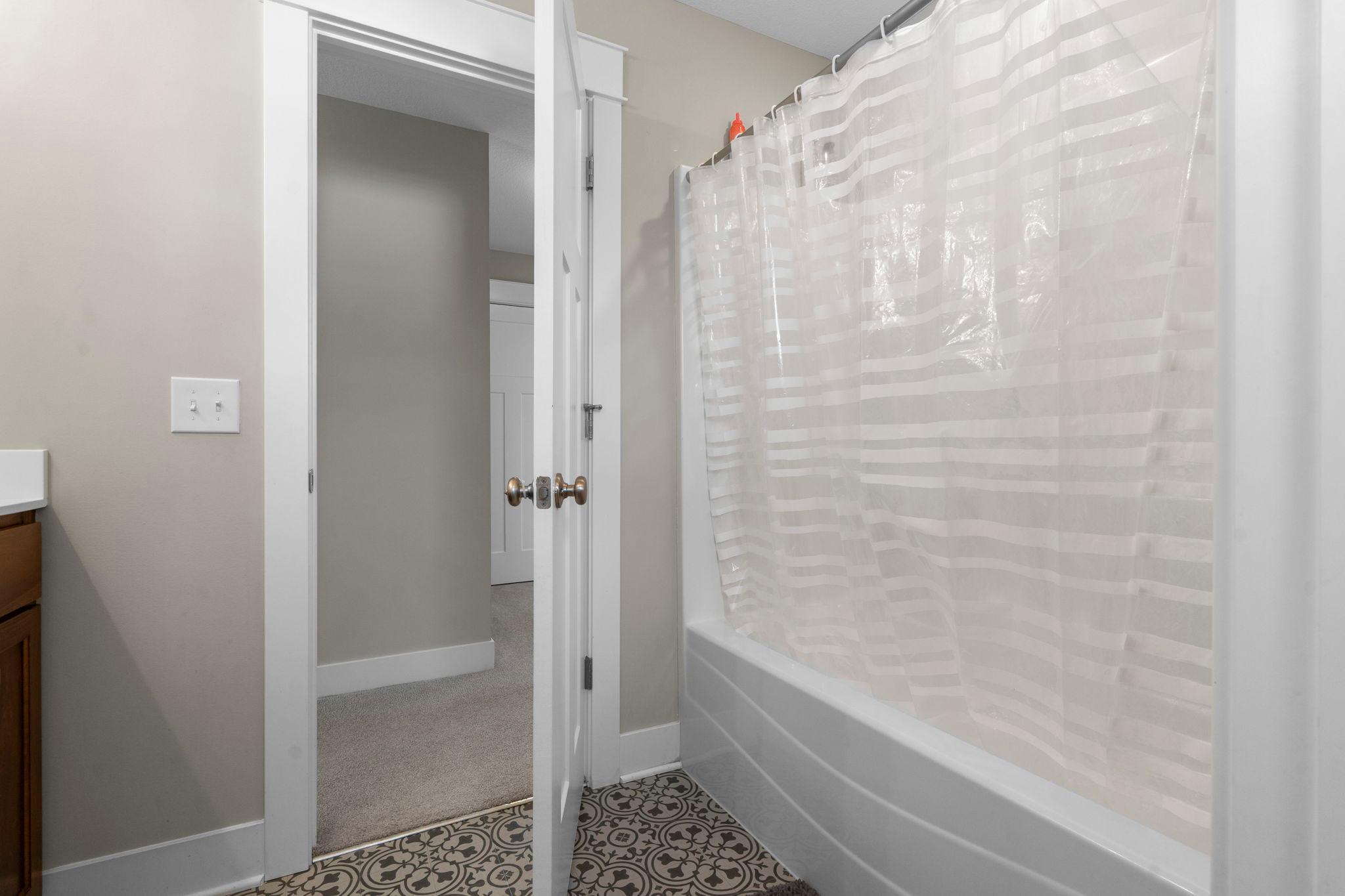 17847 Eclipse Avenue Property Photo 47