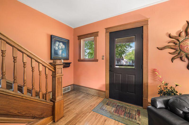 699 Delaware Avenue Property Photo 9