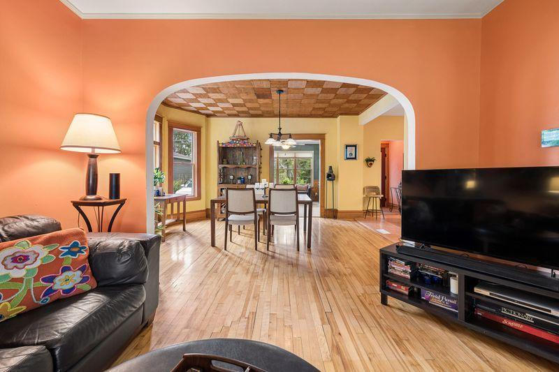 699 Delaware Avenue Property Photo 11