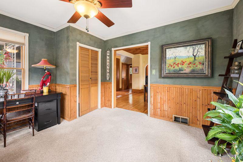 699 Delaware Avenue Property Photo 14