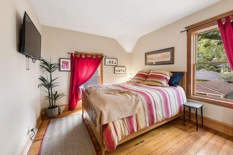 699 Delaware Avenue Property Photo 15