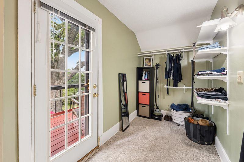 699 Delaware Avenue Property Photo 17