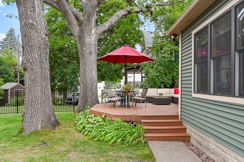 699 Delaware Avenue Property Photo 27