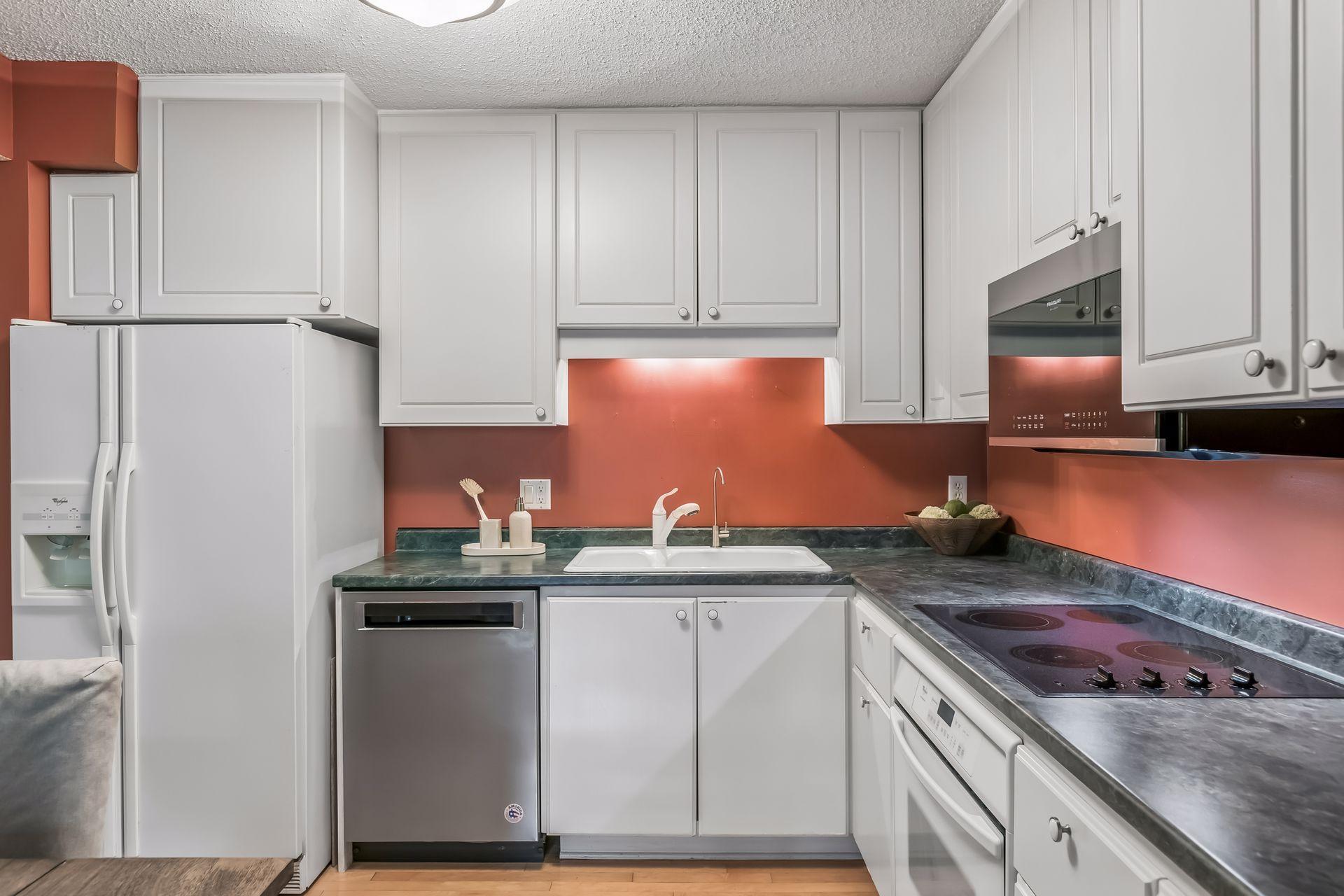1200 Nicollet Mall 221 Property Photo 17