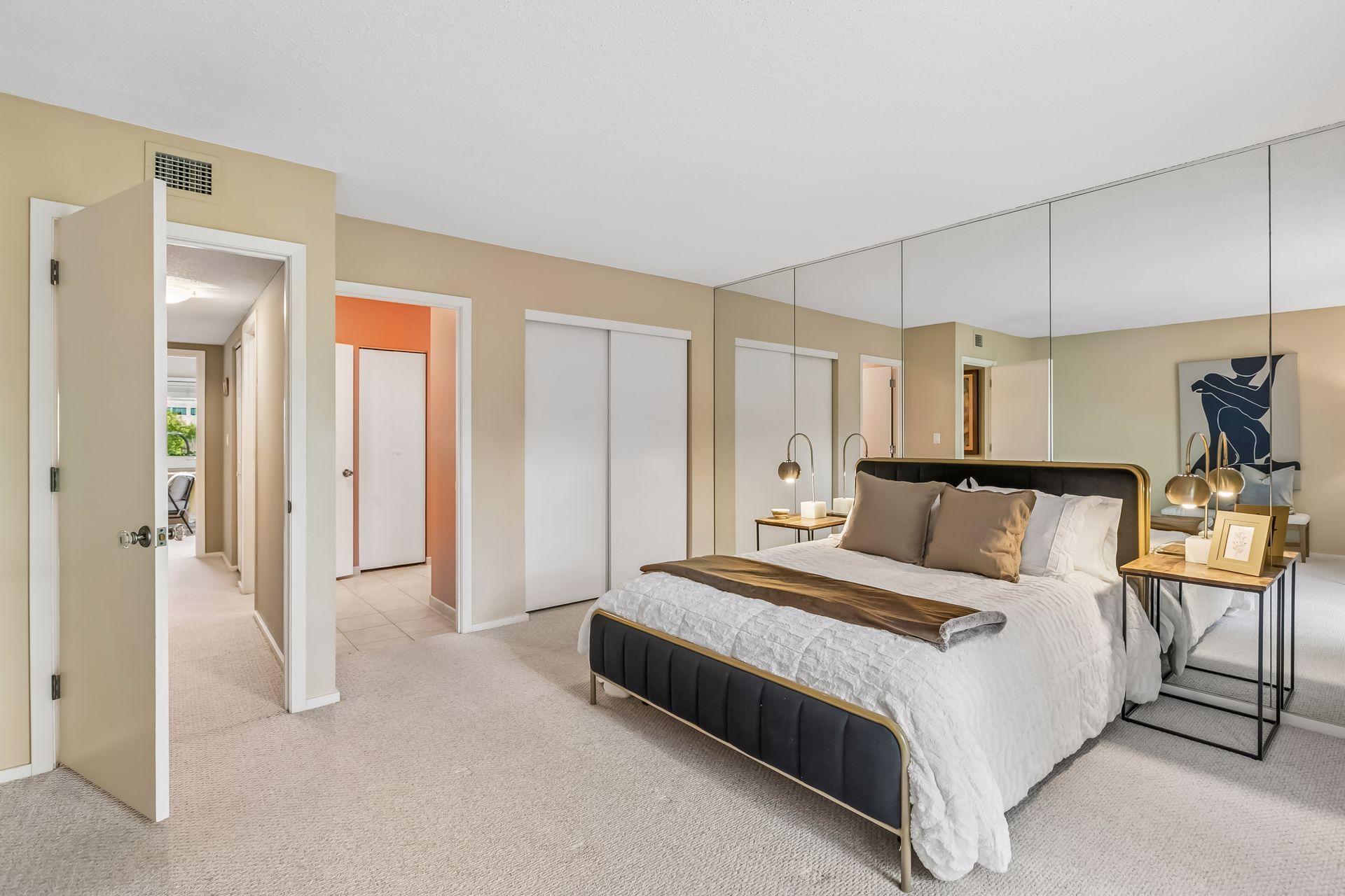 1200 Nicollet Mall 221 Property Photo 31