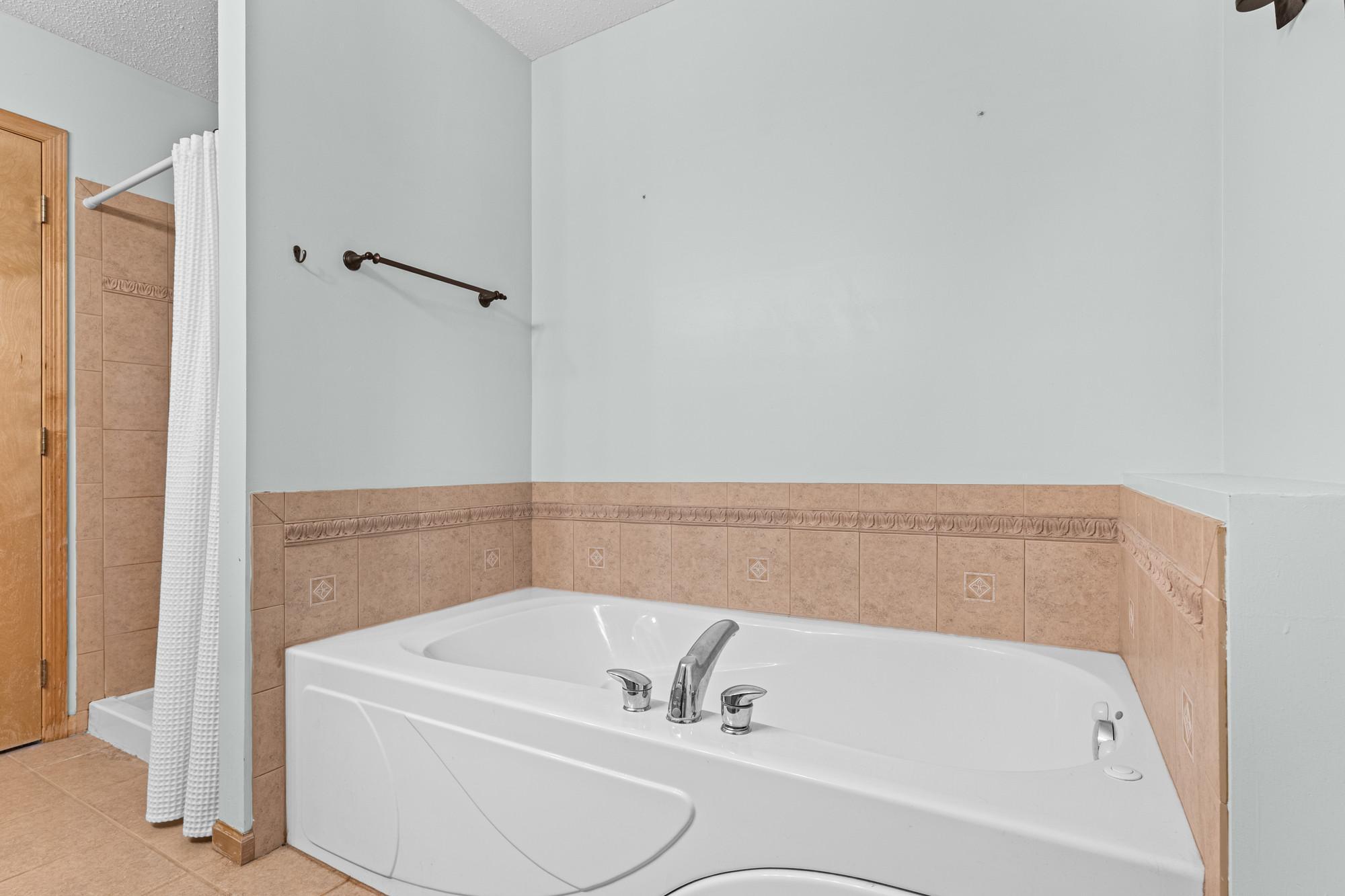 1507 Hidden Trail Property Photo 22