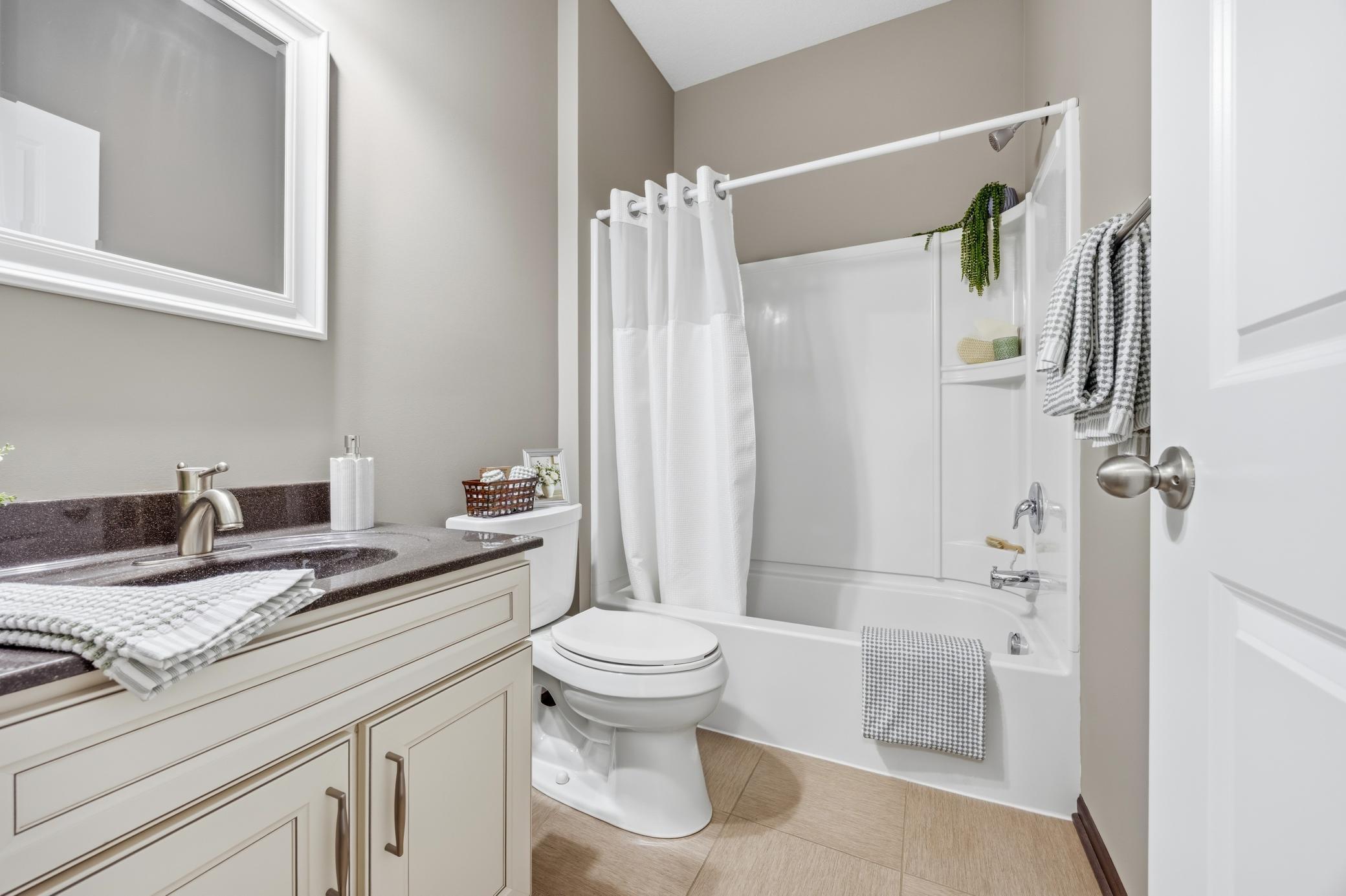 7417 Shadyview Lane N Property Photo 20