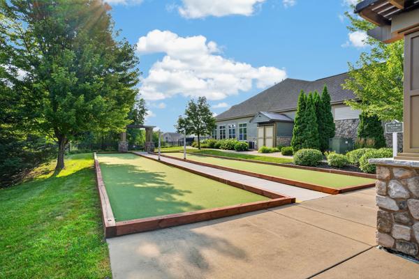 7417 Shadyview Lane N Property Photo 34