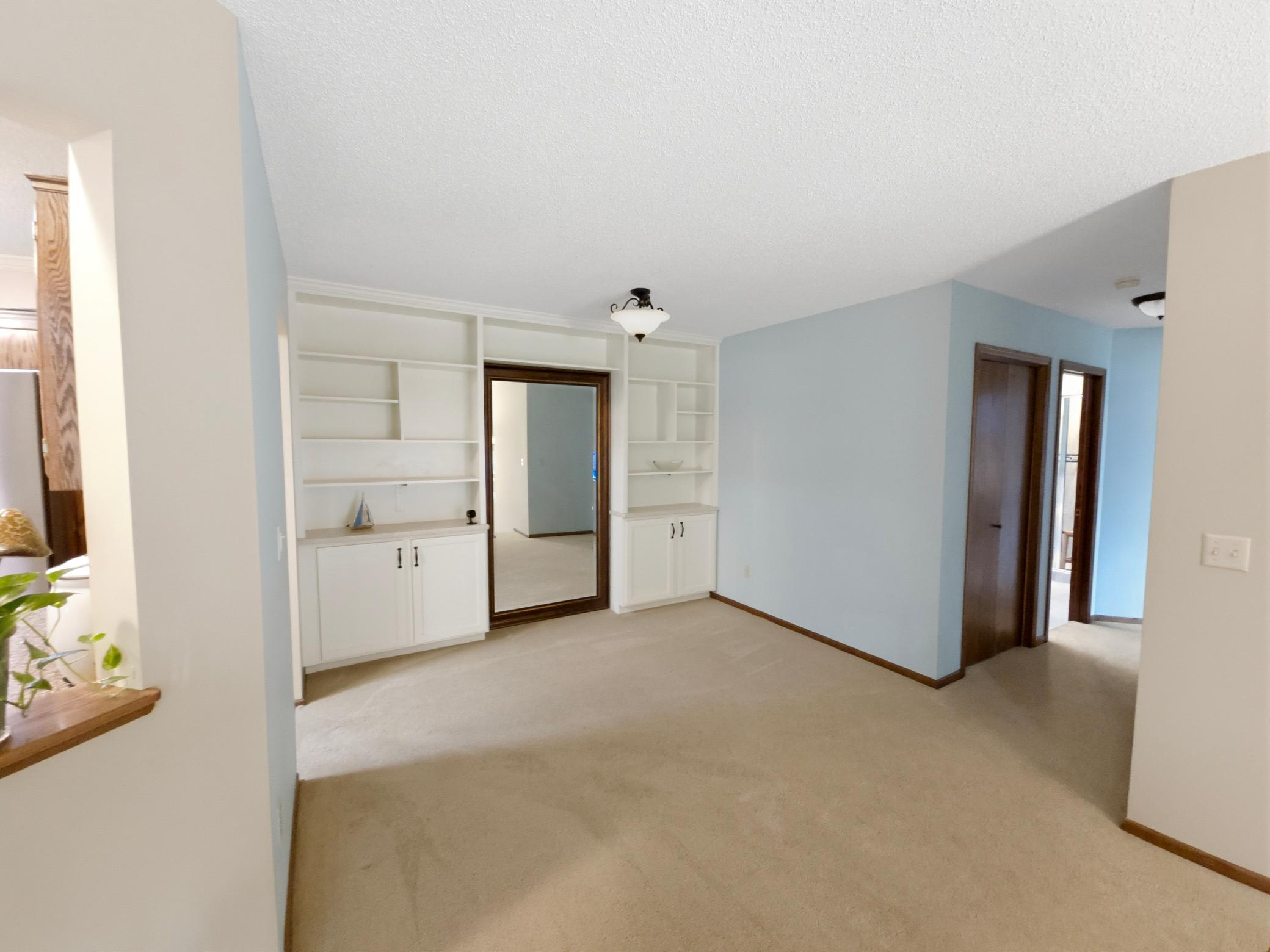 2552 Manitou Lane Property Photo 9