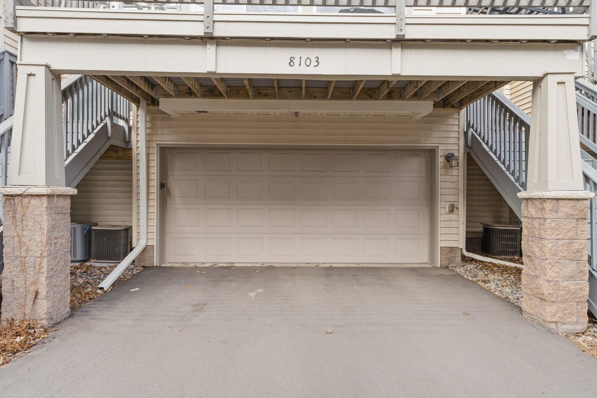 8103 Oakview Drive N Property Photo 28