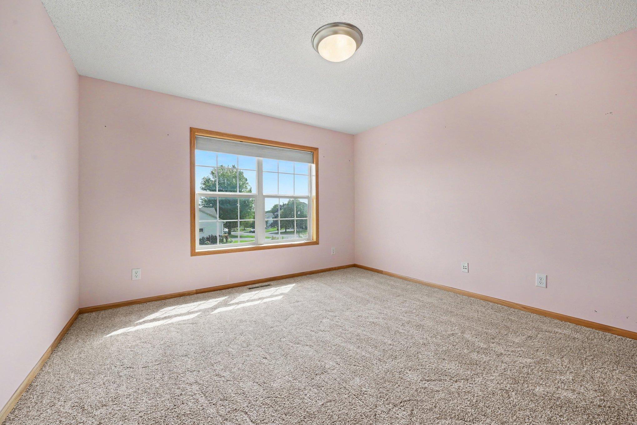 6034 Summit Curve S Property Photo 22
