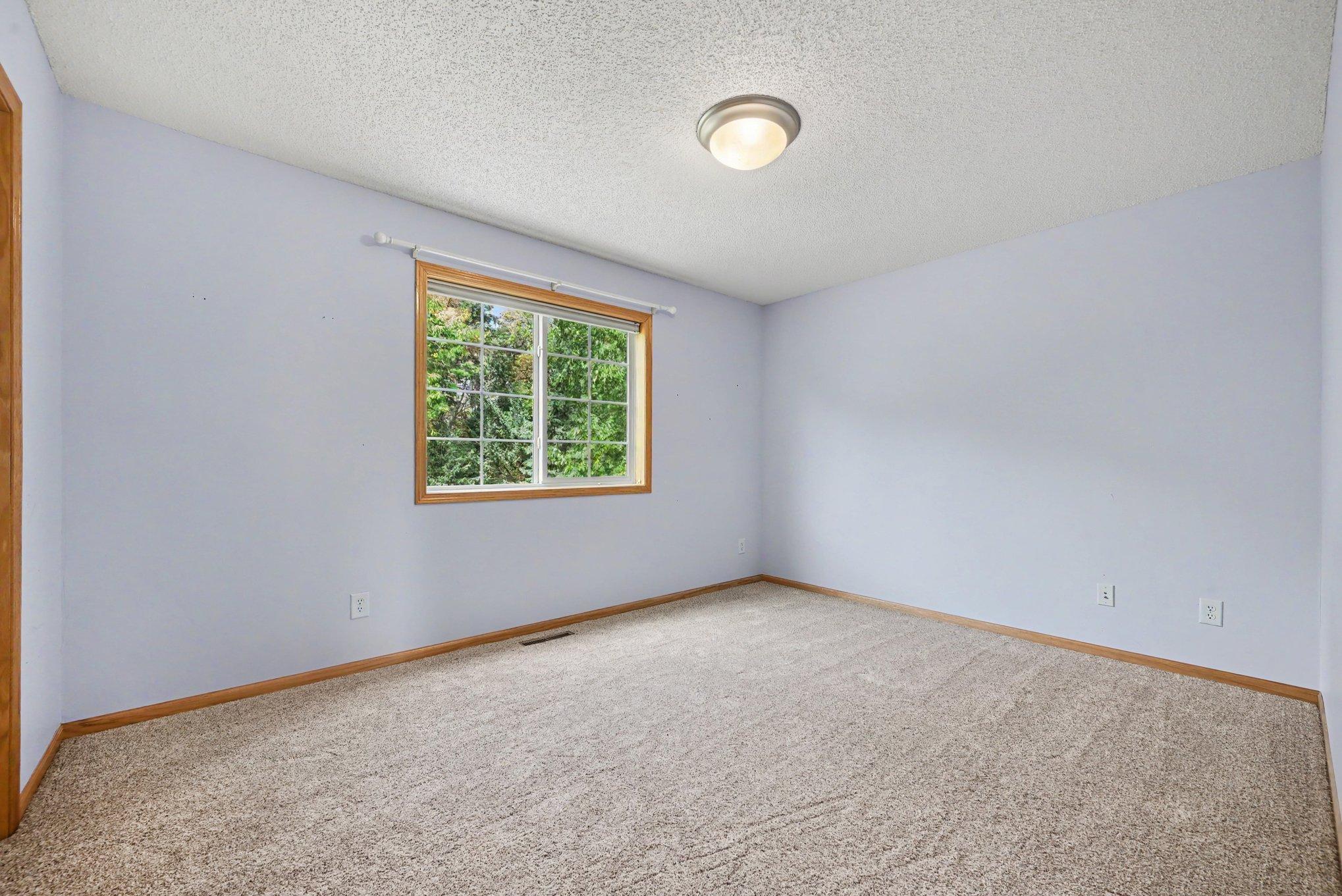 6034 Summit Curve S Property Photo 24