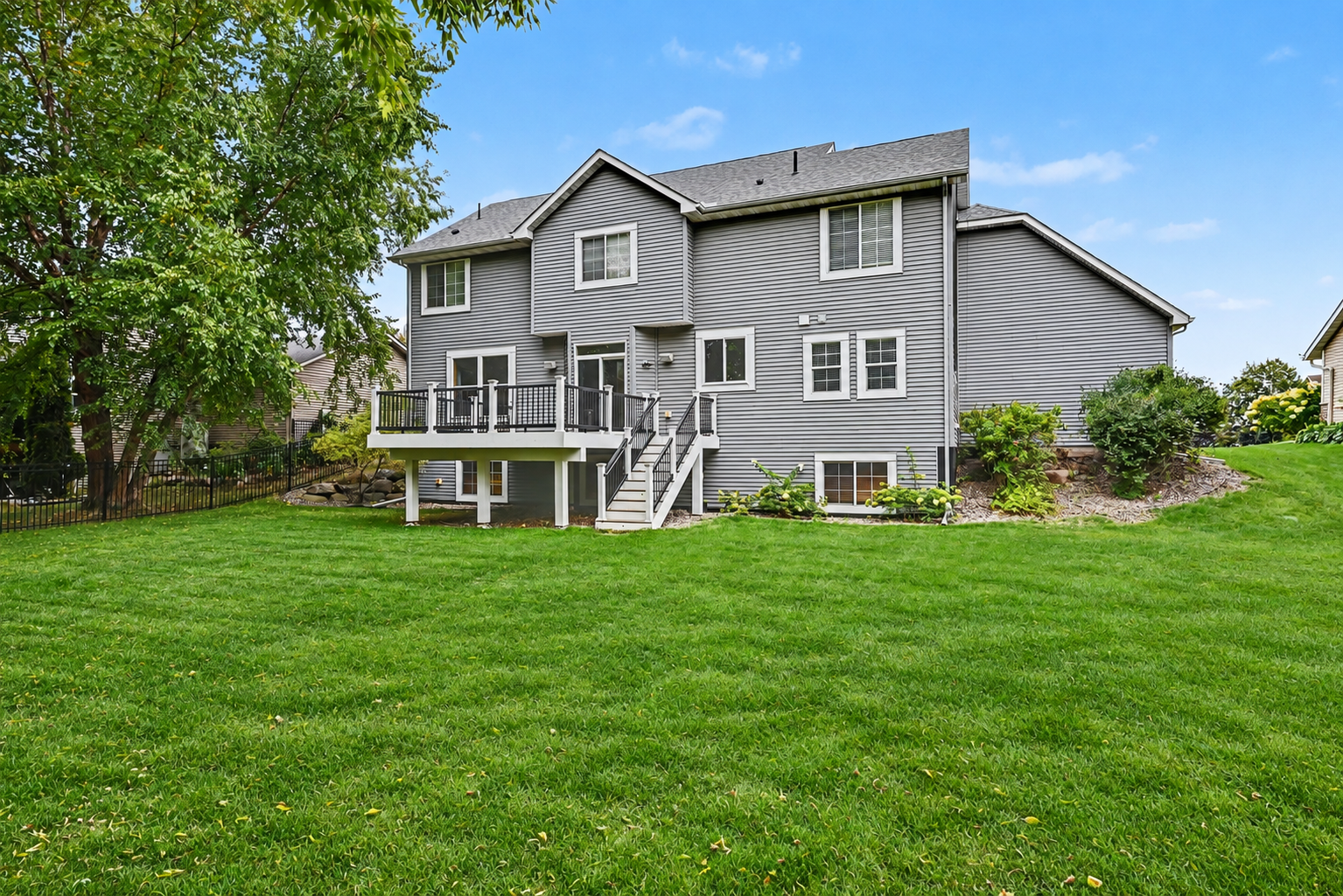 6034 Summit Curve S Property Photo 45