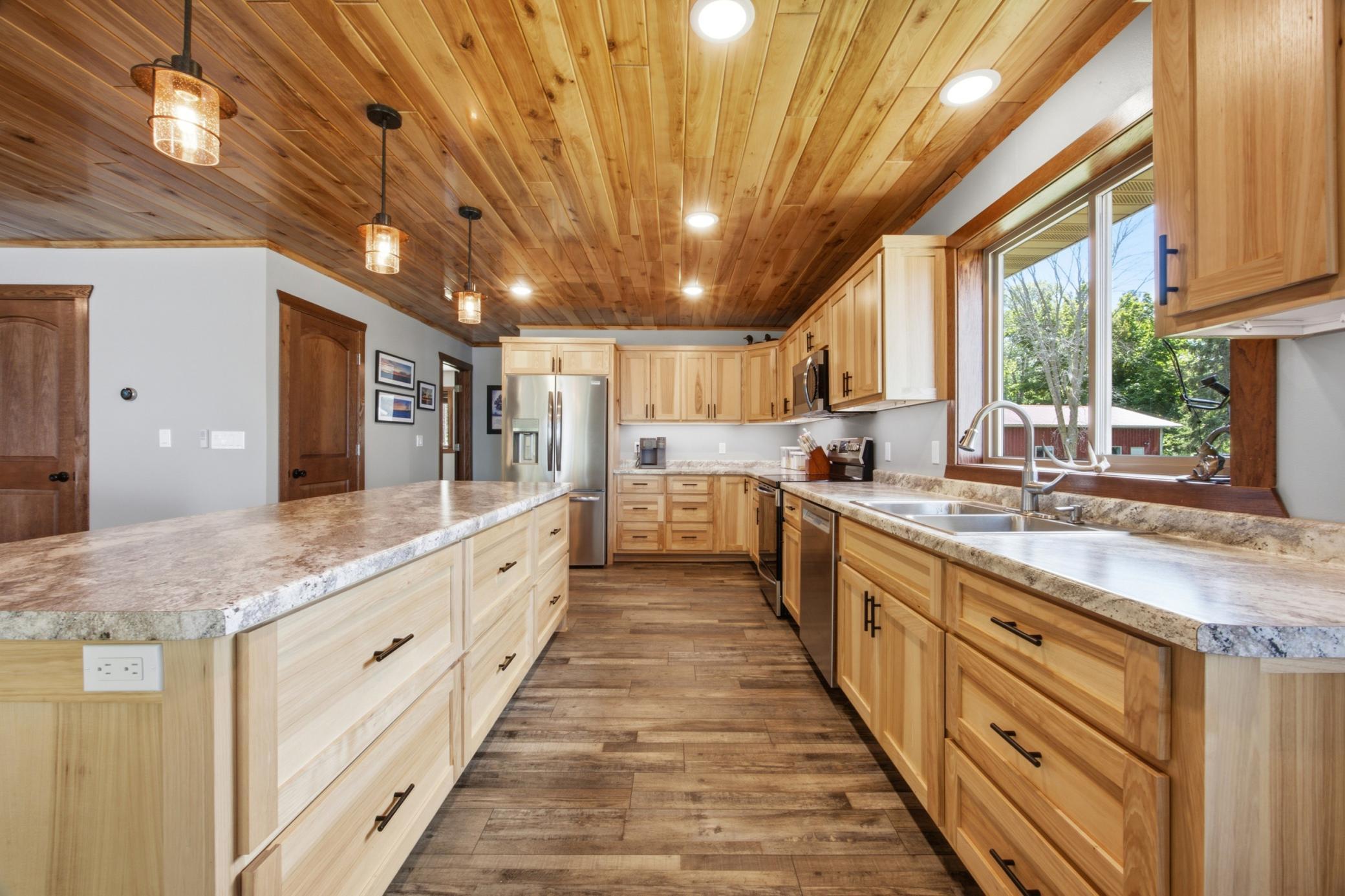 46824 Foss Road Property Photo 7