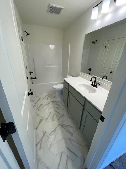 3423 Maple Drive S Property Photo 6