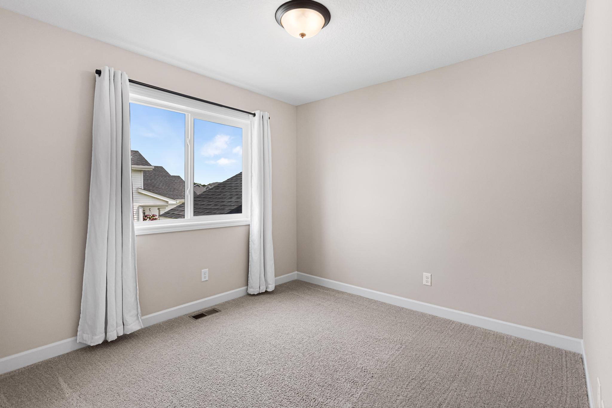 1622 Oak Ridge Street Property Photo 22
