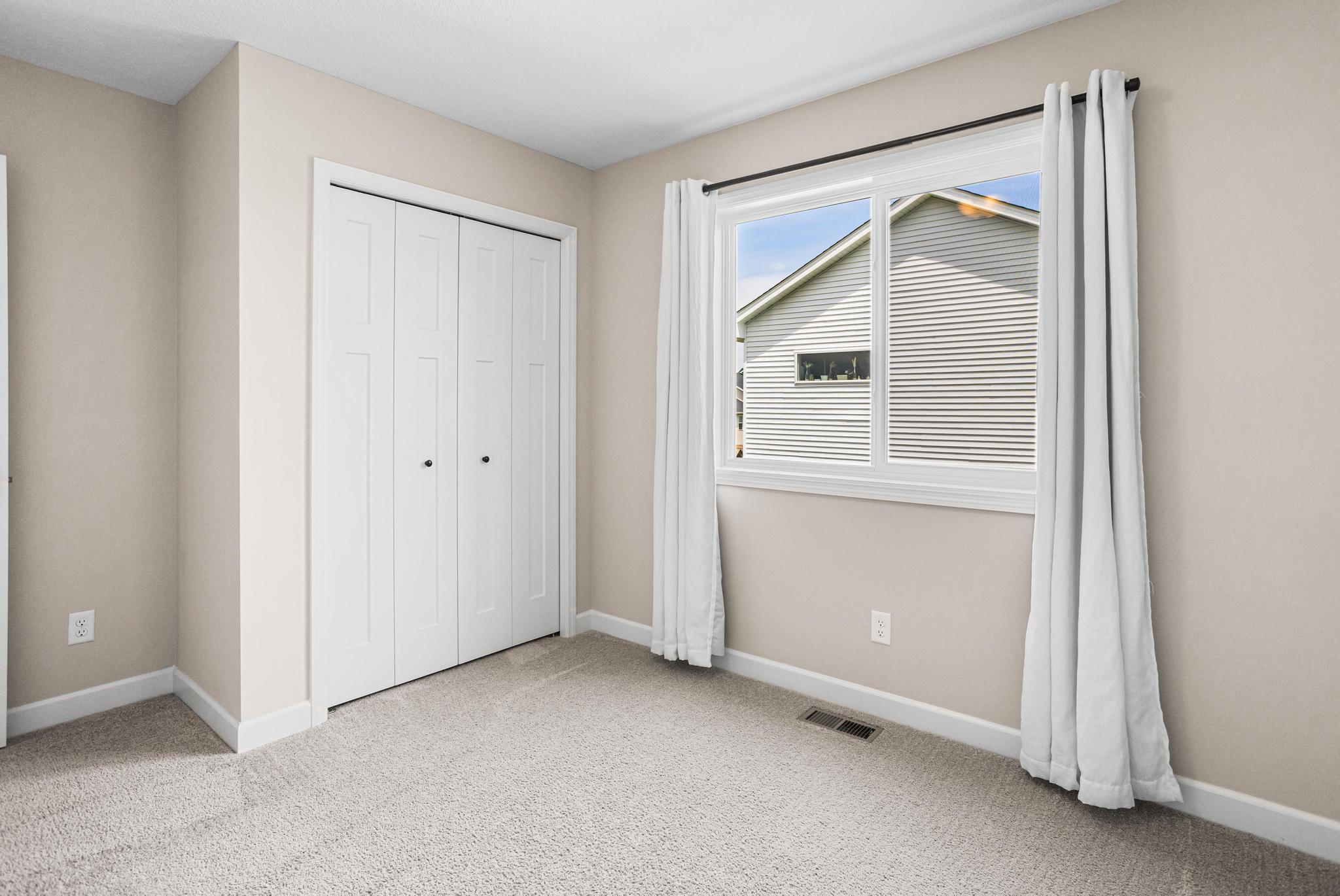 1622 Oak Ridge Street Property Photo 23