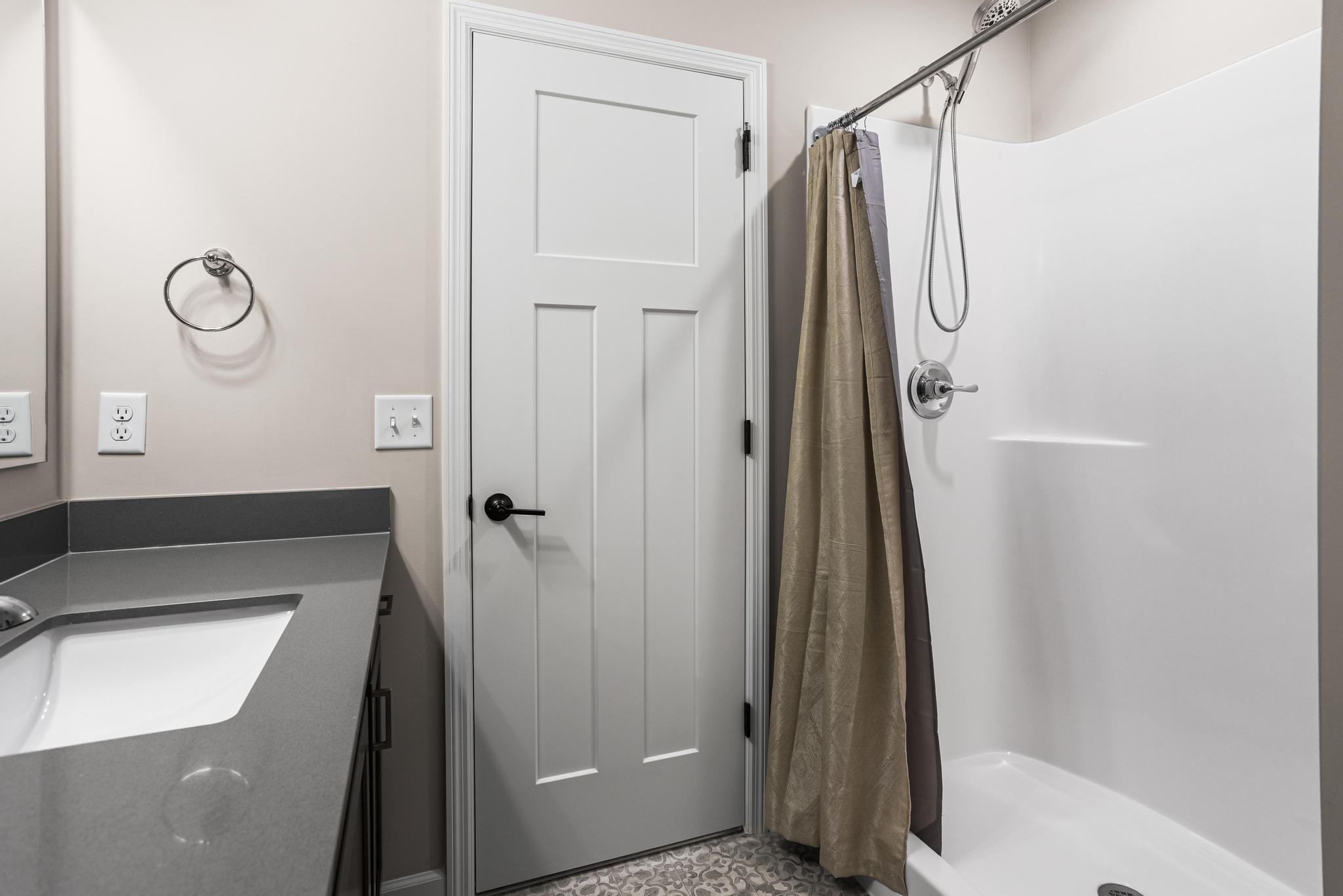1622 Oak Ridge Street Property Photo 41
