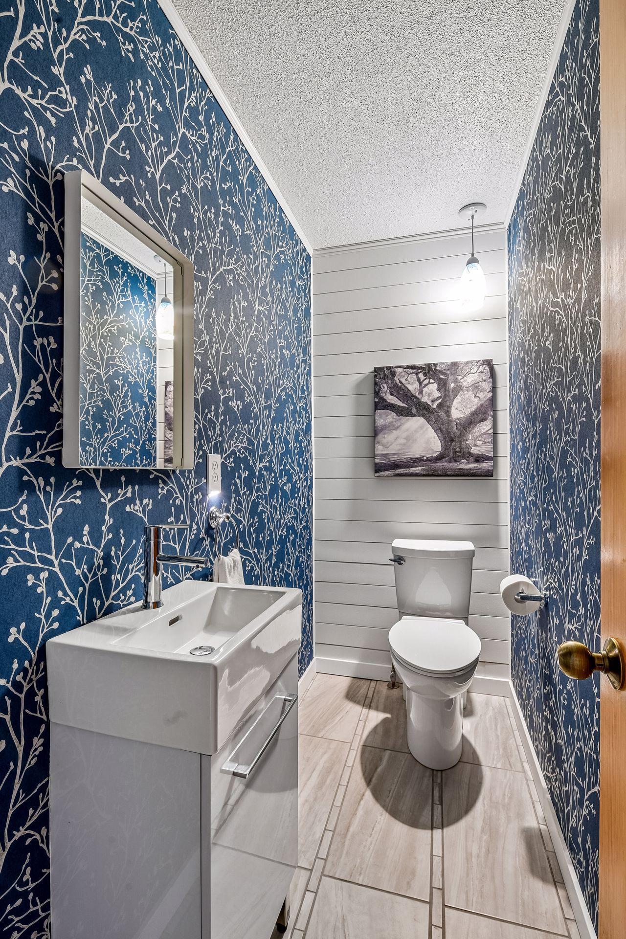 8756 Walton Oaks Drive Property Photo 21