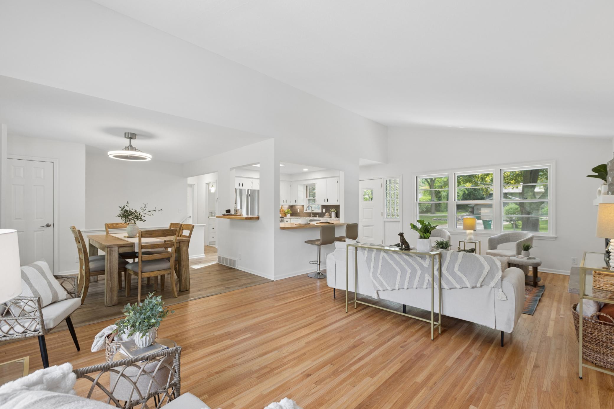 24850 Amlee Road Property Photo 4