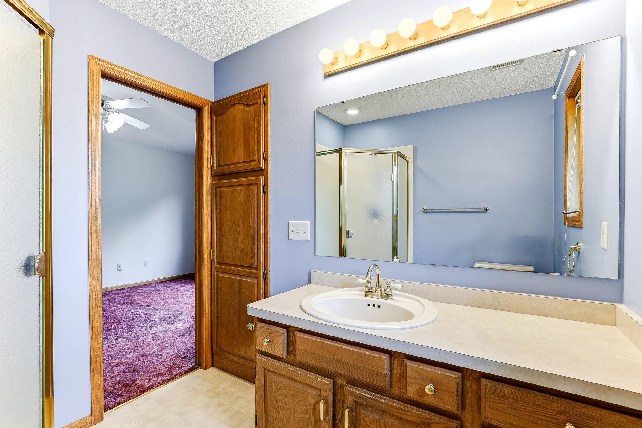 4916 Helmo Avenue N Property Photo 28