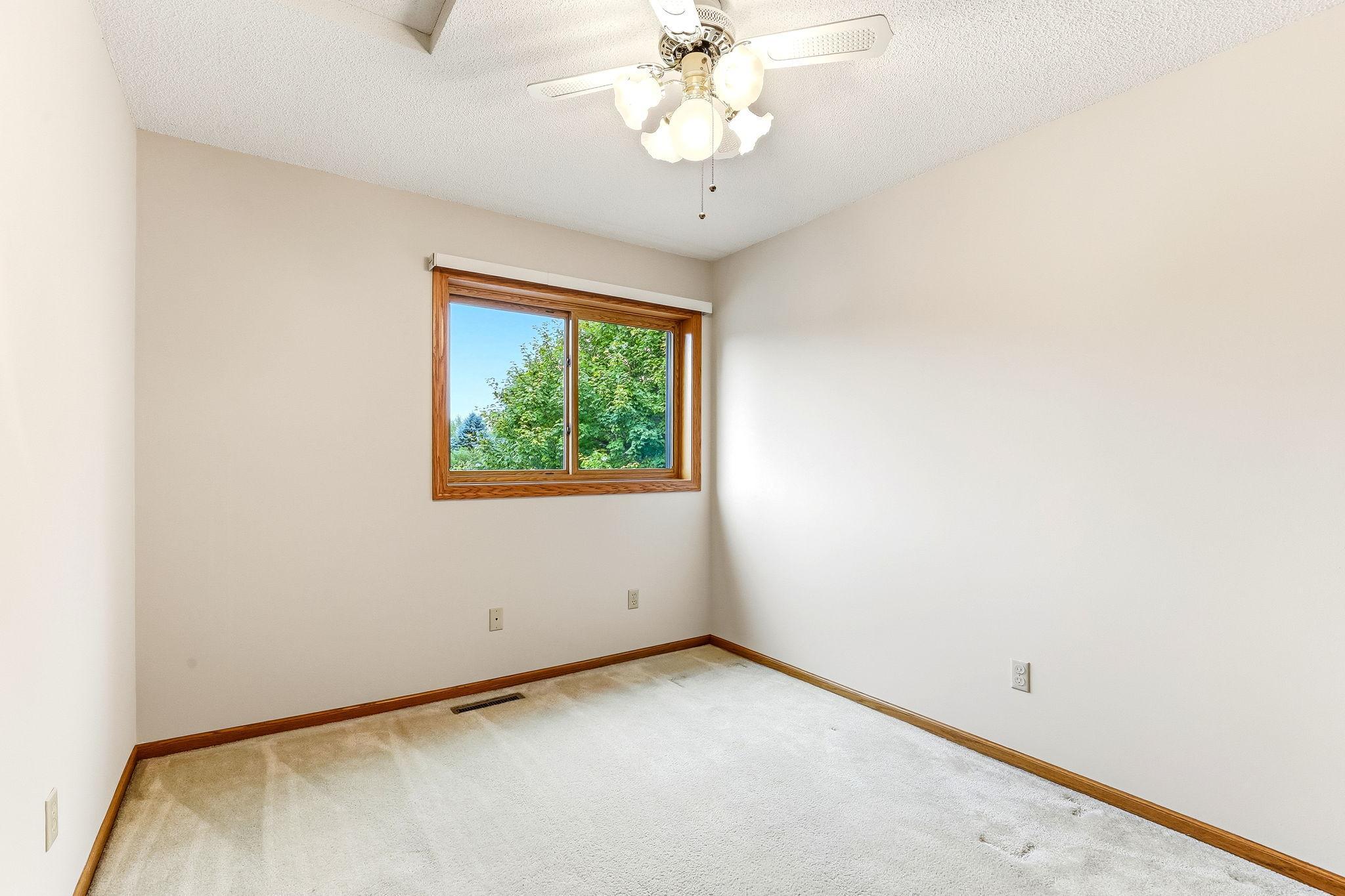 4916 Helmo Avenue N Property Photo 29