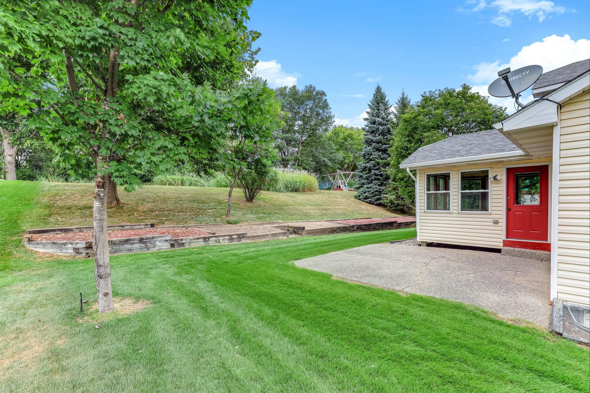 4916 Helmo Avenue N Property Photo 40