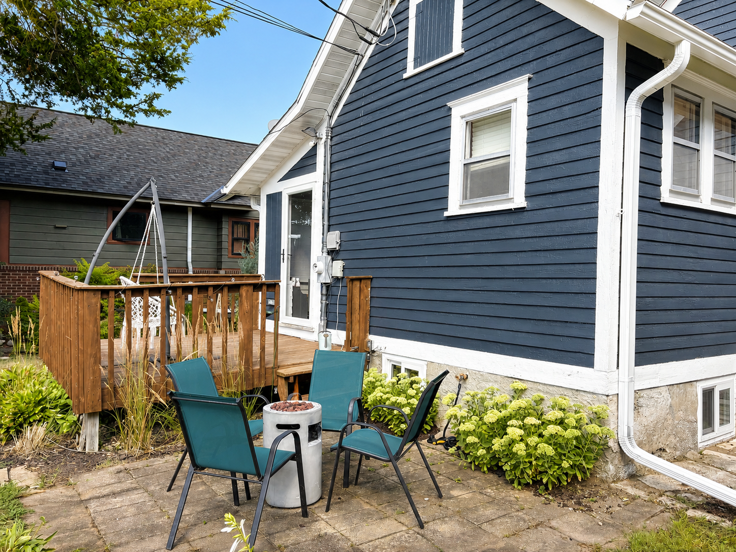 673 Johnson Street Property Photo 21