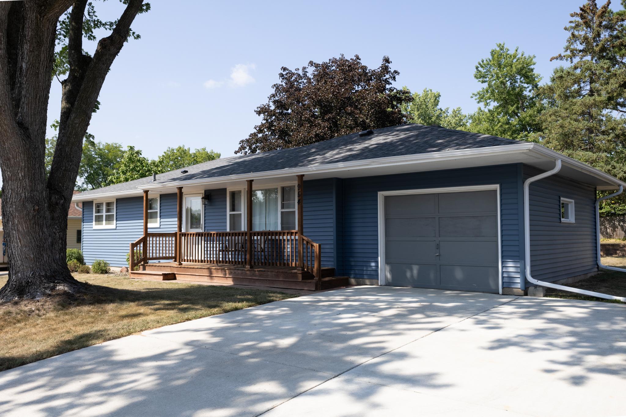 954 Linda Avenue Property Photo 1